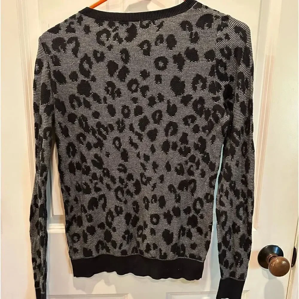 Old Navy thin sweater